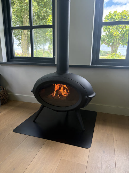 Twee houtkachels geplaatst in Wijdewormer