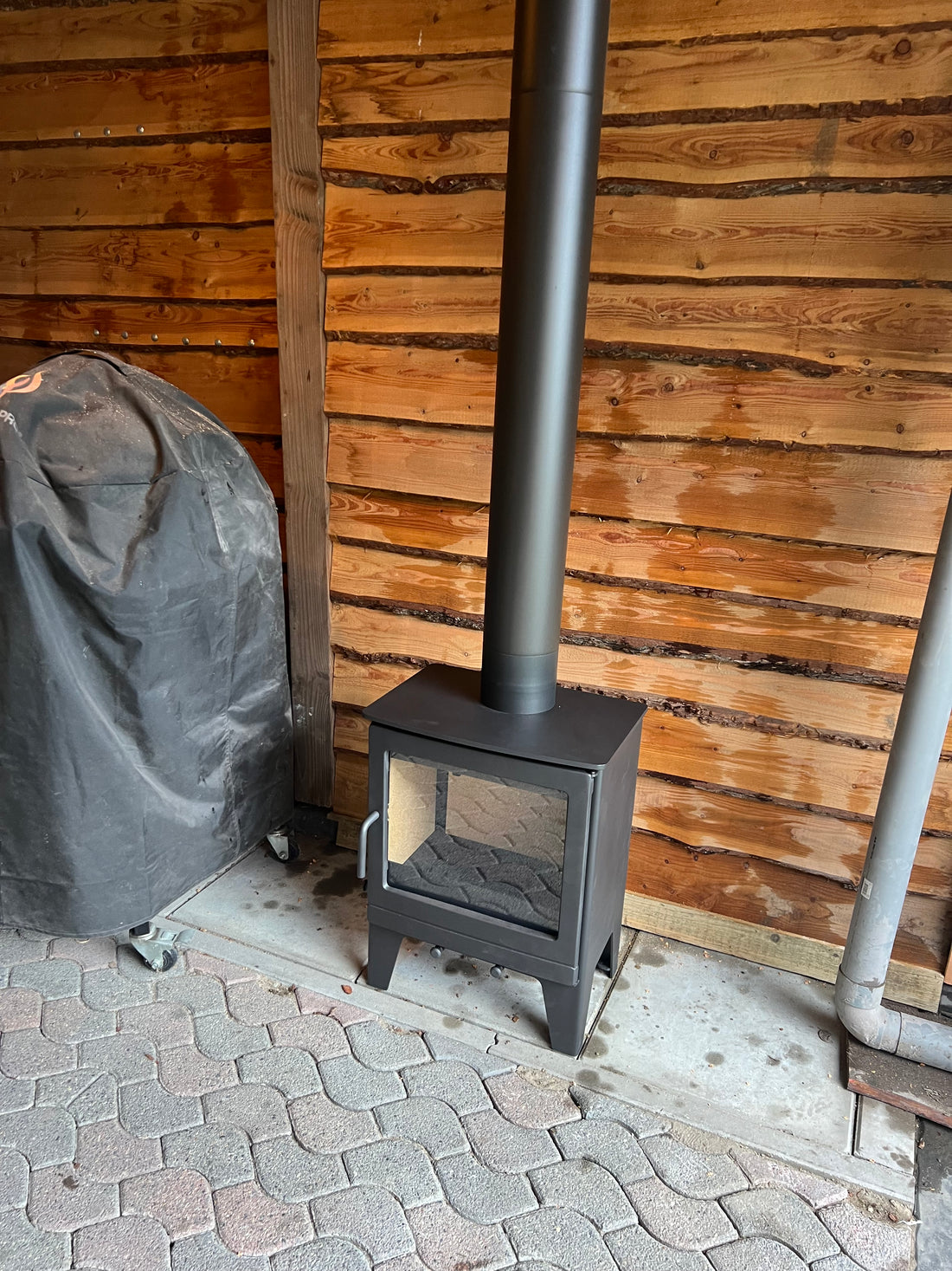 Verandakachel in de veranda in Nieuw-Vennep, gezien vanaf de rechterkant